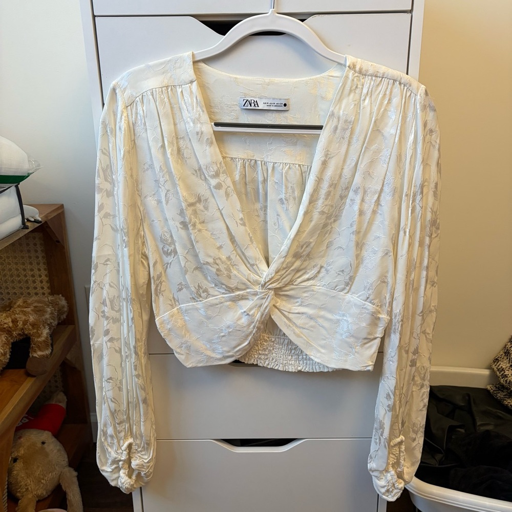 Zara Off-White Floral Twist-Front Long Sleeve Top